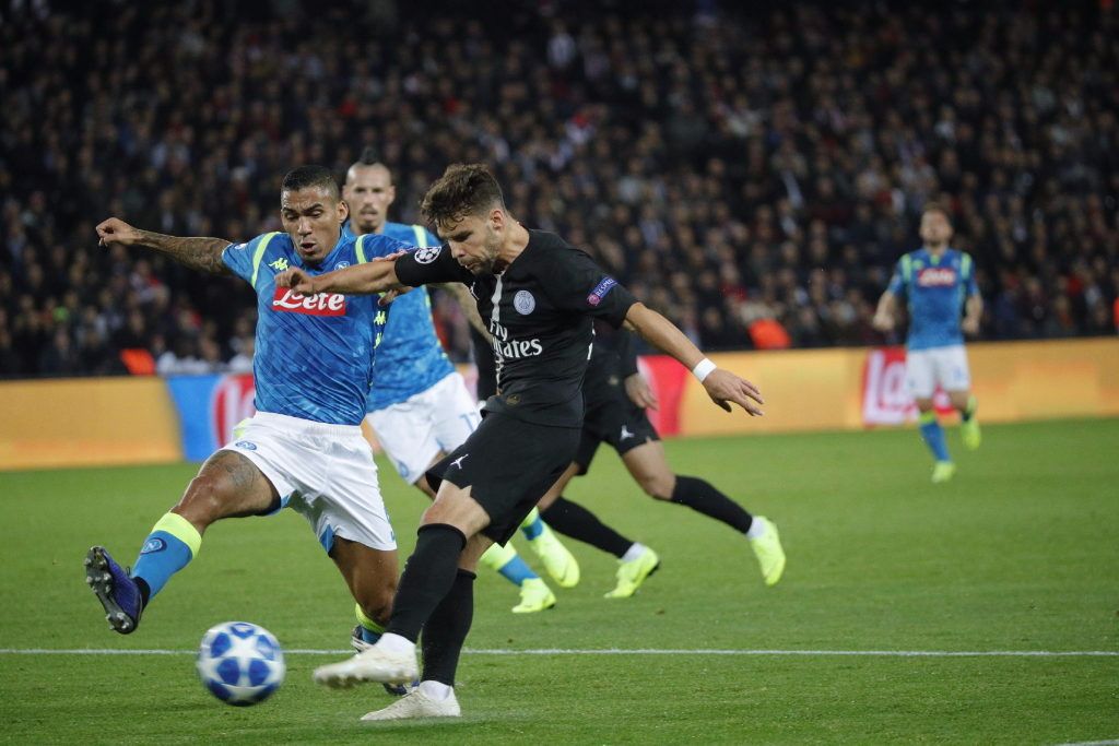 九游体育-Faker巅峰对决,西亚卡姆与90激战巴黎圣日耳曼分钟,爆冷胜负难料!的简单介绍